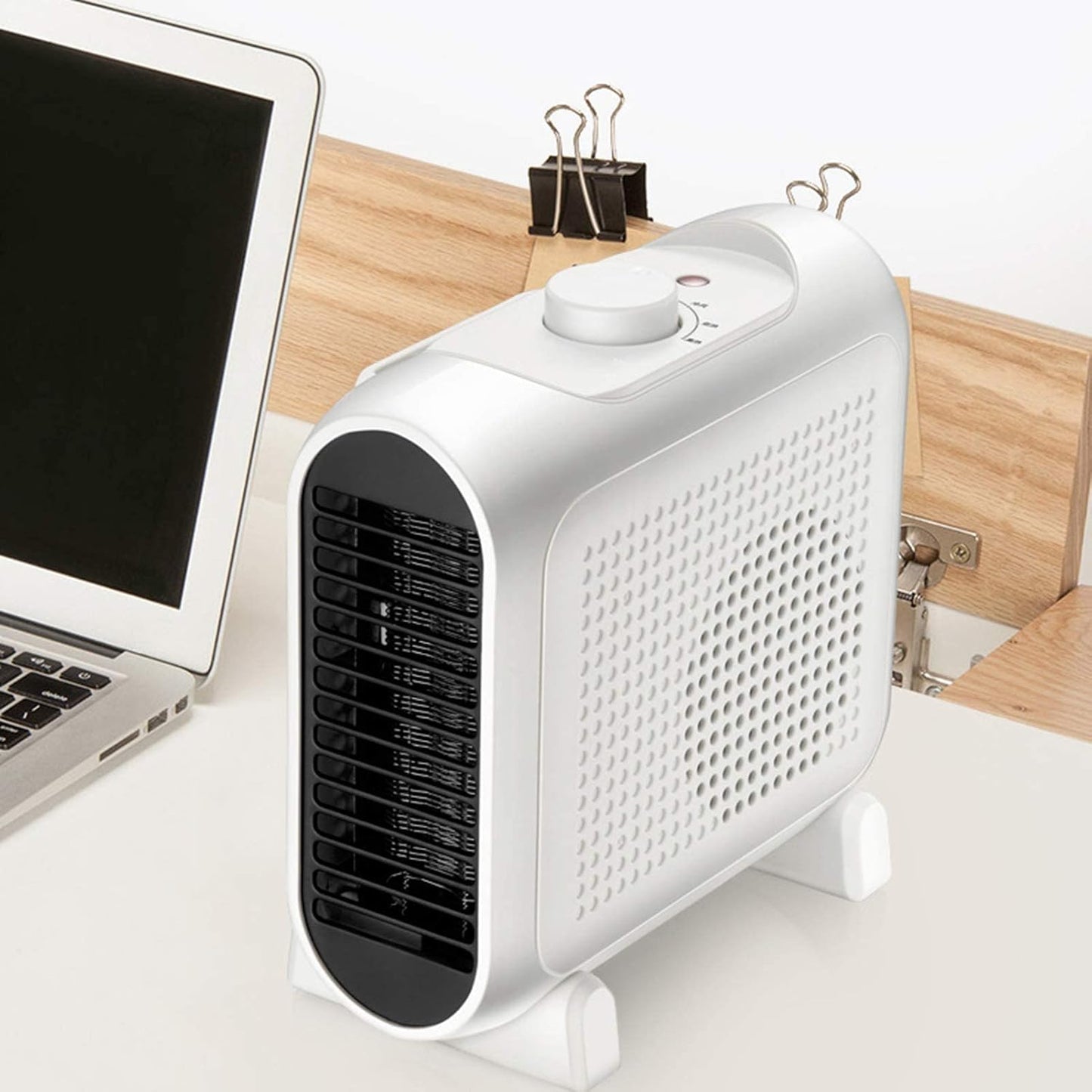 Space Plug-in Fan Heater, 1800W Ceramic Electric Plug-in Fan Heater with 2 Kinds Of Heating and Natural Settings Overheating Protection